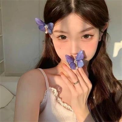 少女与海怪